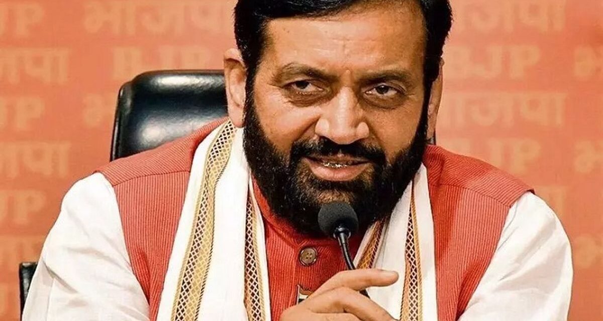 CM Nayab Singh Saini ने करनाल में गुड़ मंडी को पुरानी अनाज मंडी से नई अनाज मंडी में शिफ़्ट करने की मंजूरी दे दी