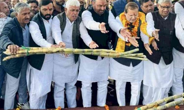 Dr. Arvind Sharma: प्रधानमंत्री नरेंद्र मोदी हैं किसानों के सबसे बड़े हितैषी