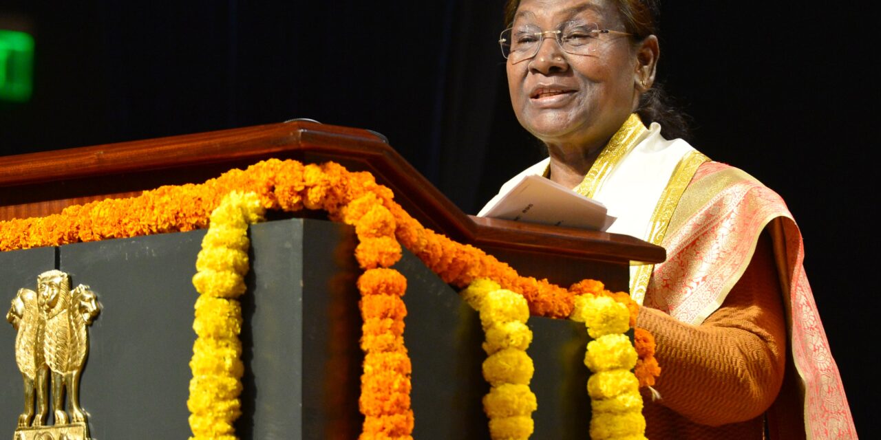 राष्ट्रपति श्रीमती द्रौपदी मुर्मु ने वीडियो संदेश द्वारा पूर्वोत्तर पर्वतीय क्षेत्र आईसीएआर अनुसंधान परिसर के स्वर्ण जयंती समारोह को संबोधित किया