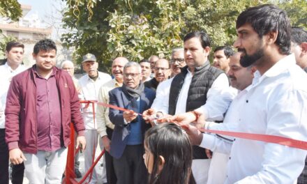 युवा अधिकारिता मंत्री गौरव गौतम ने पलवल शहर में किया विभिन्न विकास कार्यों का शुभारंभ और शिलान्यास