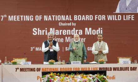 प्रधानमंत्री श्री नरेन्द्र मोदी ने आज गिर में राष्ट्रीय वन्यजीव बोर्ड की 7वीं बैठक की अध्यक्षता की