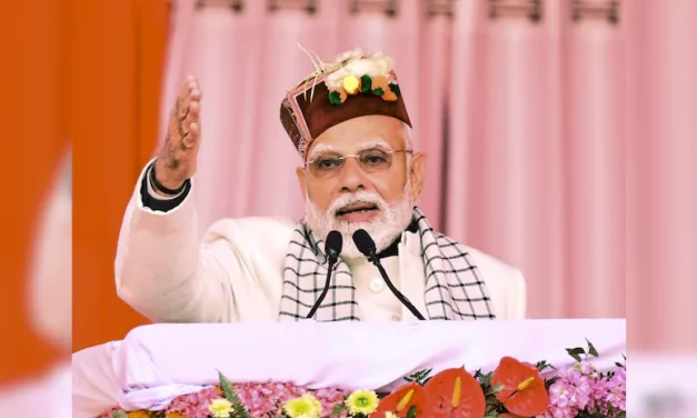 प्रधानमंत्री श्री नरेन्द्र मोदी ने उत्तराखंड के हर्षिल में शीतकालीन पर्यटन कार्यक्रम को संबोधित किया