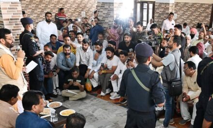 मुख्यमंत्री श्री नायब सिंह सैनी “गांव चलो” अभियान के तहत पंचकूला के रामगढ़ गांव पहुंचे