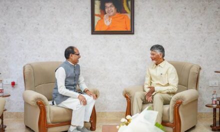 केंद्रीय कृषि मंत्री शिवराज सिंह चौहान ने किया आंध्र प्रदेश के सूखा प्रभावित जिलों का व्यापक समीक्षा-सत्र