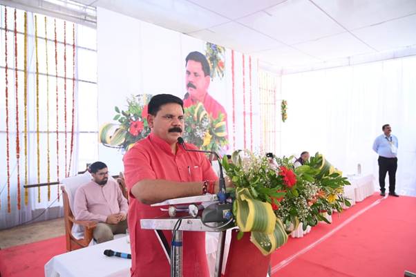 केंद्रीय कोयला मंत्री श्री सतीश चंद्र दुबे ने साउथ ईस्टर्न कोलफील्ड्स लिमिटेड का दौरा किया