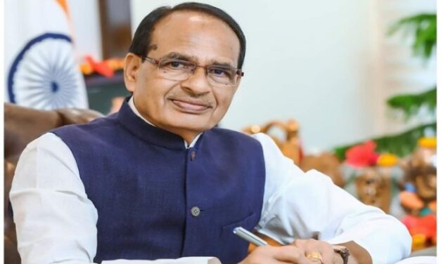 केंद्रीय कृषि मंत्री श्री शिवराज सिंह चौहान ने बेंगलुरु में आईसीएआर संस्थानों का दौरा किया, किसानों के हित में महत्वपूर्ण दिशा-निर्देश दिए