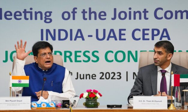 भारत-यूएई सीईपीए को मजबूत करने के लिए द्विपक्षीय बैठक, 2030 तक 100 अरब अमेरिकी डॉलर का लक्ष्य