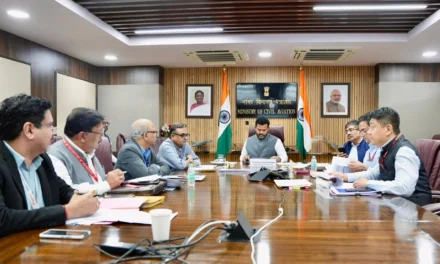 नागरिक उड्डयन मंत्री राम मोहन नायडू ने एयरलाइंस कंपनियों के साथ मासिक समीक्षा बैठक की अध्यक्षता की