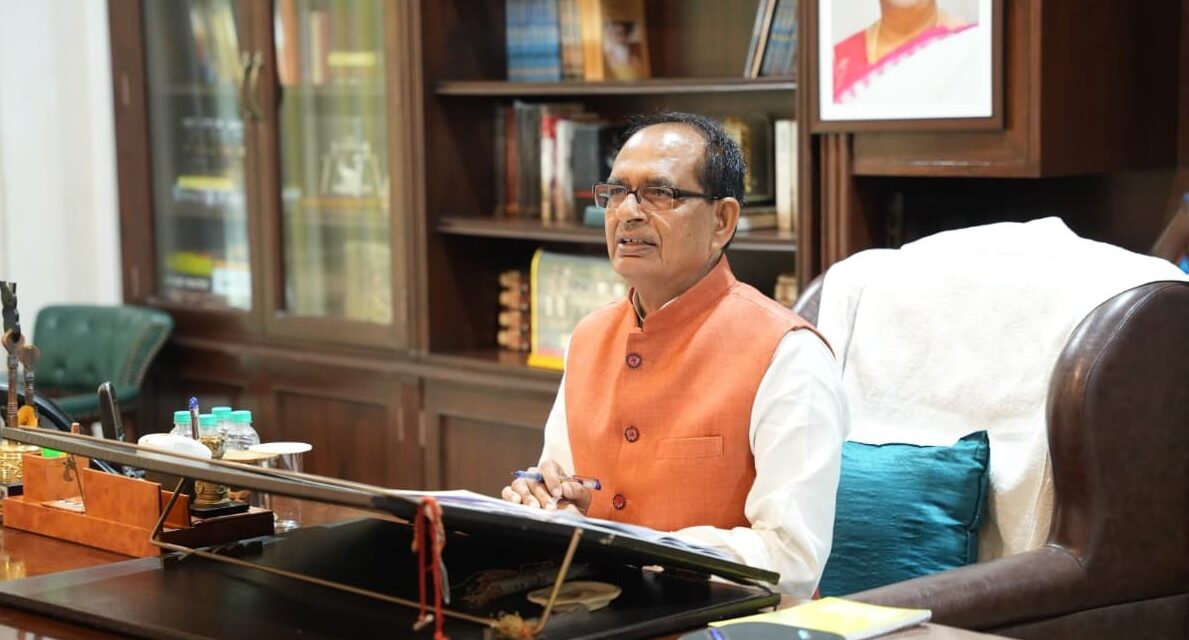 केंद्रीय कृषि मंत्री शिवराज सिंह चौहान ने उत्तर प्रदेश और गुजरात में खरीफ 2025-26 की फसलों की पारदर्शी खरीद को दी मंजूरी