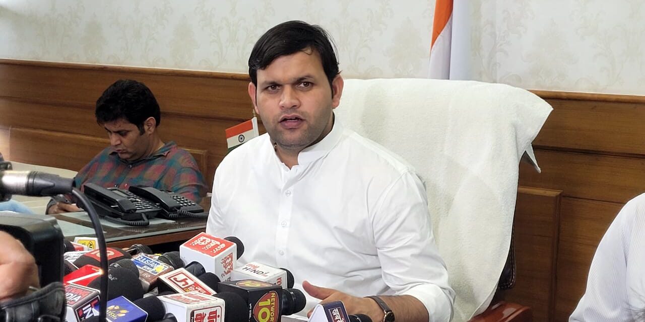 हरियाणा के खेल मंत्री गौरव गौतम का बयान: प्रधानमंत्री नरेंद्र मोदी की नई जीएसटी व्यवस्था से देशवासियों को दिवाली पर बड़ा तोहफा