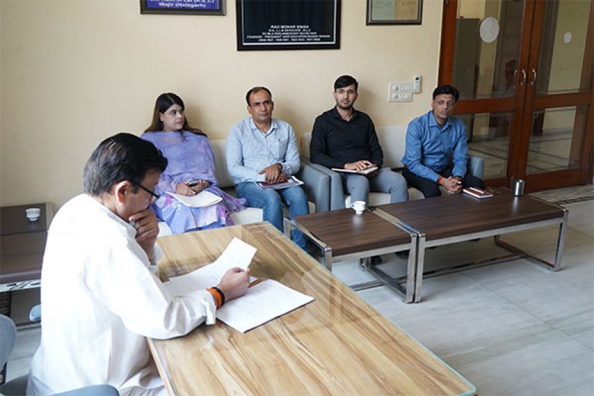 पर्यावरण मंत्री राव नरबीर सिंह: हरियाणा में प्लास्टिक पॉलीथिन पर कड़ा कदम, एक महीने में बनेगी विशेष कार्ययोजना