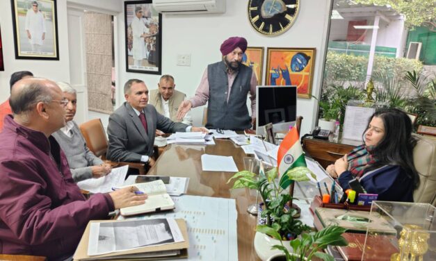 हरियाणा: मंत्री श्रुति चौधरी ने तोशाम में विकास और बाढ़ प्रबंधन कार्यों की समीक्षा की