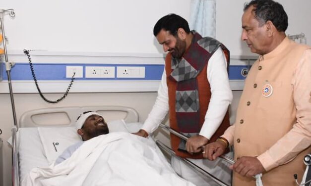 सूरजकुंड झूला हादसा: सीएम नायब सिंह सैनी ने अस्पताल में घायल पीड़ितों से की मुलाकात